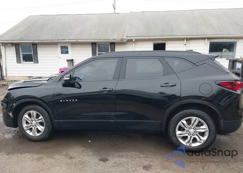 2020 Chevrolet Blazer Awd 3Lt z USA, uszkodzony, nr VIN 3GNKBJRS9LS637048